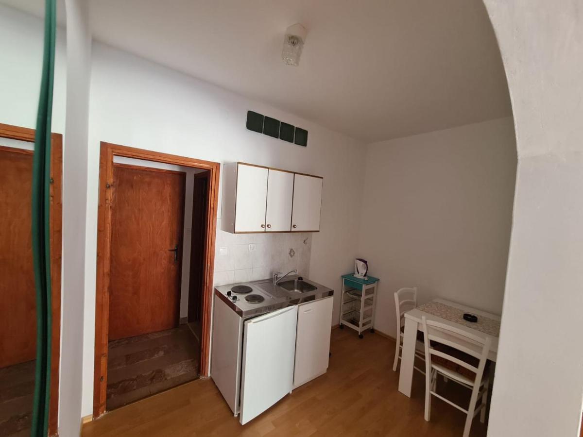 Apartments Figa Orebić Exterior foto